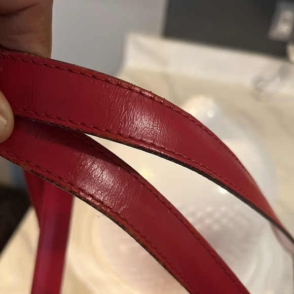Louis Vuitton Red Epi Saint Jacques Handbag - Picture 6 of 12